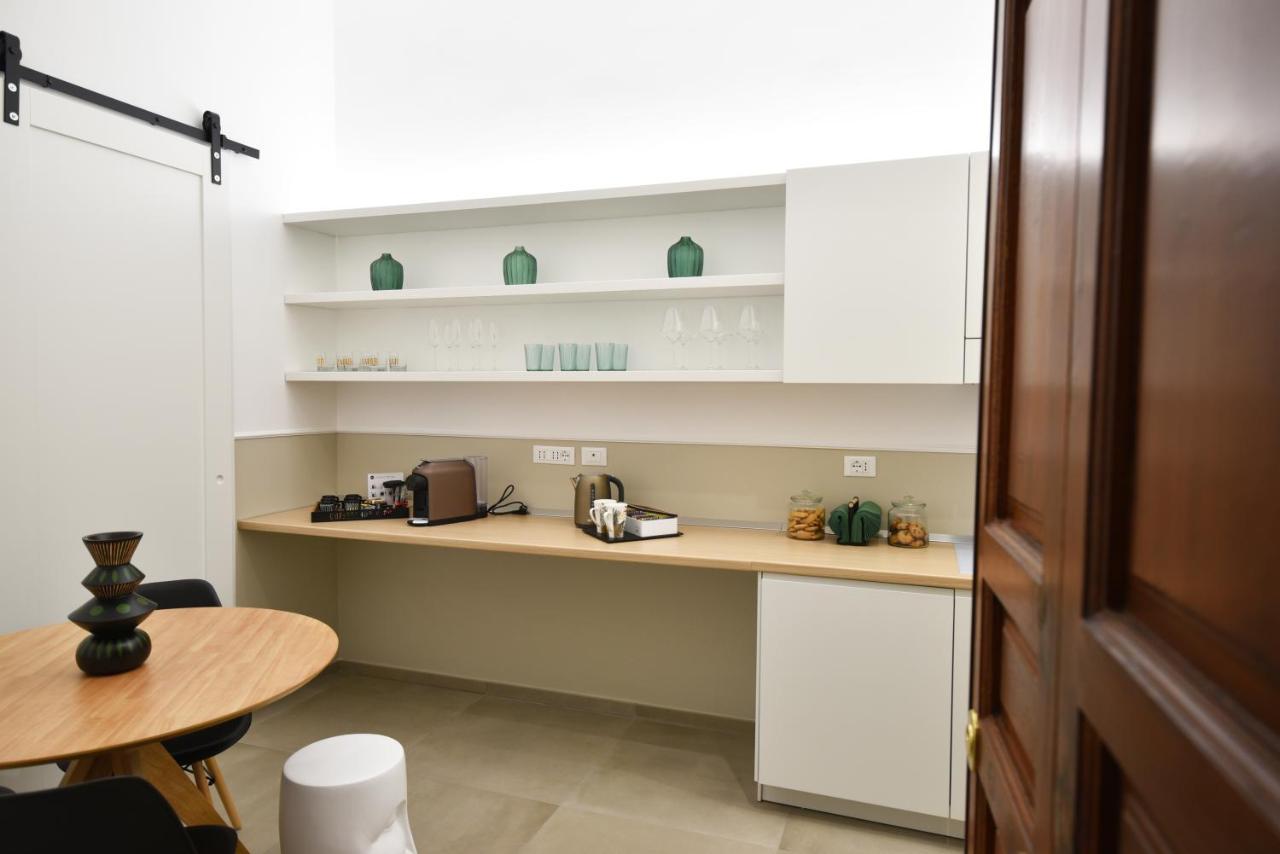 First Floor B&B Μπάρι Εξωτερικό φωτογραφία